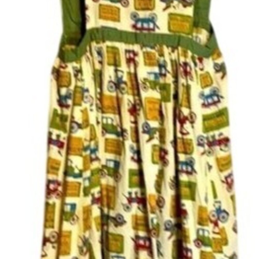 Vintage Handmade Apron Dress Quirky Antique Cars  Signs Print Green Trim Mid-Cal